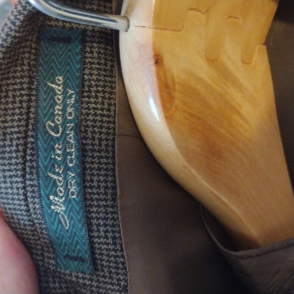 Today's Man suit that I bought years ago 100% wool three piece - Picture 4 of 4